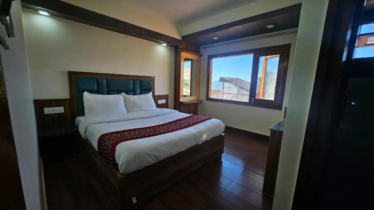 Hotel New Pankaj - Near Mall Road Shimla
